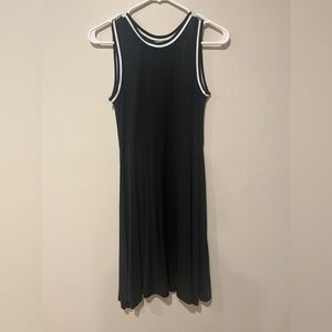 Rue21 Black and White Sleeveless Dress - Medium